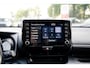 Toyota Yaris 1.5 Hybrid Style Bi-Tone | Climate control | Automaat | Adaptive cruise control | Achteruitrijcamera | 4 Seizoenen banden | 10 jaar garantie