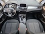 BMW 2-Serie Active Tourer 225xe iPerformance /Apple Carplay/Parkeersens.V+A+CAM./Elektr. klep/Stoelverw./Cruise&Clima Contr.//Lendesteunen/17''LMV/(MET GARANTIE*)