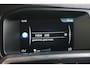 Volvo V60 1.6 T3 Momentum | Cruise control | Lederen/stof bekleding | Parkeer assistent