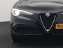 Alfa Romeo Stelvio 2.0 T AWD Super Q4 Automaat 200pk Dealer O.H | Trekhaak Afneembaar | Adaptive Cruise | Camera | Blis | Lederen Sportstoelen Memory & Verwarmd | Navigatie | DAB |