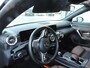 Mercedes-Benz CLA 200 Business Solution Luxury sfeer licht