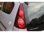 Peugeot 107 1.0 Active UNIEK! | NL-auto | Unieke KMstand NAP! | 5 deuren | Airco | Elek. ramen | Centr. deurvergr. | Metallic lak | Radio |