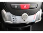 Peugeot 107 1.0 Active UNIEK! | NL-auto | Unieke KMstand NAP! | 5 deuren | Airco | Elek. ramen | Centr. deurvergr. | Metallic lak | Radio |