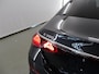 Mercedes-Benz E-klasse 300 e AMG Line | Panoramadak | Trekhaak | Winter pakket | Burmester |