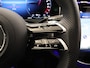Mercedes-Benz E-klasse 300 e AMG Line | Panoramadak | Trekhaak | Winter pakket | Burmester |