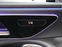 Mercedes-Benz E-klasse 300 e AMG Line | Panoramadak | Trekhaak | Winter pakket | Burmester |