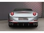 Ferrari California 3.9 T HELE | NEW FERRARI SERVICE 36.489KM | APPLE CARPLAY | STOELVERWARMING | ELEKTRISCHE STOELEN | ORIGINEEL NEDERLANDS | Origineel Nederlands