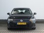 Volkswagen Golf 1.0 TSI Life | Navigatie | Camera | Stoel- en Stuurverwarming | Carplay & Android auto | Sfeerverlichting | Adaptive Cruise |