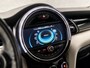 MINI Cooper Mini 1.5 Chili Automaat (5 DEURS, DEALER ONDERHOUDEN, GROOT NAVI, LEDER, GETINT GLAS, CLIMATE, STOELVERWARMING, SPORTSTOELEN, LED KOPLAMPEN, CRUISE, KEYLESS, NIEUWSTAAT)