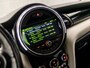 MINI Cooper Mini 1.5 Chili Automaat (5 DEURS, DEALER ONDERHOUDEN, GROOT NAVI, LEDER, GETINT GLAS, CLIMATE, STOELVERWARMING, SPORTSTOELEN, LED KOPLAMPEN, CRUISE, KEYLESS, NIEUWSTAAT)