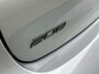 Peugeot 208 Hybrid 100 e-DCS6 Allure | Parkeersensoren rondom | Navigatie | NL. auto |