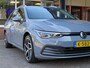 Volkswagen Golf 1.0 eTSI LIFE DSG-aut. / Pano dak / 18 Inch / Memory / BOVAG garantie