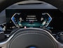 BMW X5 xDrive50e | M-SPORT | ICONIC GLOW | COMFORT ACCESS | CARBON INLEG | SOFT-CLOSE | TREKHAAK | PANORAMADAK | COMFORT SEATS | ADAPTIVE LED | HARMAN/KARDON | ALCANTARA HEMEL | HEAD-UP