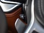 BMW X5 xDrive50e | M-SPORT | ICONIC GLOW | COMFORT ACCESS | CARBON INLEG | SOFT-CLOSE | TREKHAAK | PANORAMADAK | COMFORT SEATS | ADAPTIVE LED | HARMAN/KARDON | ALCANTARA HEMEL | HEAD-UP