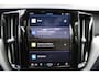Volvo XC60 T8 455 pk Plug-in hybrid AWD Plus Bright | Trekhaak | Harman Kardon | Verw. voorruit