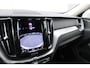 Volvo XC60 T8 455 pk Plug-in hybrid AWD Plus Bright | Trekhaak | Harman Kardon | Verw. voorruit