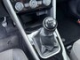 Volkswagen T-Roc 1.0 TSI 115pk T-Roc Style | Trekhaak | Parkeersensoren