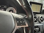 Mercedes-Benz A-klasse 180 AMG Pakket Navi Cruise Climate Sensoren