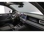 Volkswagen Tiguan R-Line Edition 1.5 TSI eHybrid 272pk DSG Automaat Trekhaak, Panoramadak, Black Style, Elektrische achterklep, Achteruitrijcamera, Adaptive cruise control