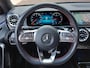 Mercedes-Benz A-klasse 180 136pk Business Solution AMG | 1ste Eigenaar | Navi | Clima | Cruise | Led Koplampen | Sfeerverlichting | Rijstrook+Licht+Regensensor | Pdc V+A+Assist+Camera | Privacy Glass | 18''lm