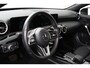 Mercedes-Benz A-klasse 200 Automaat Progressive Navigatie Camera Climate Control Cruise Control Lane Assist Keyless Go Verkeersbord Herkenning 17 Inch Lichtmetaal