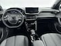 Peugeot 2008 SUV 1.2 136 pk Automaat Hybrid Allure | Nieuw | Navigatie | Camera | Stoelverwarming | Adaptieve Cruise Control