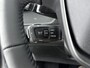 Peugeot 2008 SUV 1.2 136 pk Automaat Hybrid Allure | Nieuw | Navigatie | Camera | Stoelverwarming | Adaptieve Cruise Control