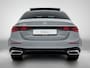 Mercedes-Benz E-klasse 300 e Sport Edition | Premium pakket | Rijassistentiepakket Plus | Techniekpakket met Airmatic | Winter pakket | Trekhaak | Leder pakket | 20 inch multispaaks velgen | Stoelventilatie voor |
