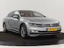 Volkswagen Passat 1.5 TSI R Line | Nappaleder | Stoelverwarming | Trekhaak | LED Plus | Adaptive cruise | Carplay | Virtual Cockpit | Navigatie | Climate control