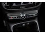 Volvo XC40 1.5 T2 R-Design | Adaptieve Cruise Control | Dode Hoek Detectie | Parkeer Camera | Parkeersensoren Voor en Achter |