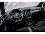 Volvo XC40 1.5 T2 R-Design | Adaptieve Cruise Control | Dode Hoek Detectie | Parkeer Camera | Parkeersensoren Voor en Achter |
