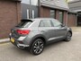 Volkswagen T-Roc 1.5 TSI IQ DRIVE ADAPTIVE CRUISE CONTROL | NAV | CAMERA | APPLE/ANDROID CARPLAY
