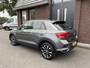 Volkswagen T-Roc 1.5 TSI IQ DRIVE ADAPTIVE CRUISE CONTROL | NAV | CAMERA | APPLE/ANDROID CARPLAY