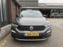 Volkswagen T-Roc 1.5 TSI IQ DRIVE ADAPTIVE CRUISE CONTROL | NAV | CAMERA | APPLE/ANDROID CARPLAY