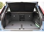 Volvo XC40 2.0 B4 Plus Dark | Trekhaak | Adaptieve Cruise Control | Stoel en Stuurverwarming | 19 inch wielen met all seasonbanden