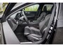 Volvo V60 2.0 T6 Plug-in hybrid AWD Plus Dark | Trekhaak | Panoramadak | 360 camera | Adaptive cruise control | Harman Kardon audio | Stoel- en stuurwielverwarming | Getint glas | Actieve LED koplampen |