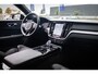 Volvo V60 2.0 T6 Plug-in hybrid AWD Plus Dark | Trekhaak | Panoramadak | 360 camera | Adaptive cruise control | Harman Kardon audio | Stoel- en stuurwielverwarming | Getint glas | Actieve LED koplampen |