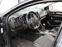 Renault Megane Estate TCe 140PK Bose | AppleCarPlay/AndroidAuto | Cruise Control | Climate Control | Navigatie | Parkeersensoren | Trekhaak | Isofix | Privacy Glass | BOSE SOUND |