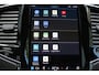 Volvo XC90 2.0 T8 Recharge AWD Ultra Dark | Incl. 12 maanden Garantie | Panorama dak | Massage stoelen | Stoel & Stuur verwarming | Stoelventilatie | Elektrisch verstelbare stoelen met memory | Stoelverwarming achter | 360* Camera | Elektrische kofferklep | Bower & Wilkins Audiosysteem | Head-Up display | Alcantara hemelbekleding | Keyless entry/start | Standkachel | Apple CarPlay/Android Auto | 22 Inch LMV |