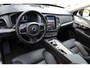 Volvo XC90 2.0 T8 Recharge AWD Ultra Dark | Incl. 12 maanden Garantie | Panorama dak | Massage stoelen | Stoel & Stuur verwarming | Stoelventilatie | Elektrisch verstelbare stoelen met memory | Stoelverwarming achter | 360* Camera | Elektrische kofferklep | Bower & Wilkins Audiosysteem | Head-Up display | Alcantara hemelbekleding | Keyless entry/start | Standkachel | Apple CarPlay/Android Auto | 22 Inch LMV |