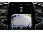 Volvo XC90 2.0 T8 Recharge AWD Ultra Dark | Incl. 12 maanden Garantie | Panorama dak | Massage stoelen | Stoel & Stuur verwarming | Stoelventilatie | Elektrisch verstelbare stoelen met memory | Stoelverwarming achter | 360* Camera | Elektrische kofferklep | Bower & Wilkins Audiosysteem | Head-Up display | Alcantara hemelbekleding | Keyless entry/start | Standkachel | Apple CarPlay/Android Auto | 22 Inch LMV |