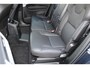 Volvo XC90 2.0 T8 Recharge AWD Ultra Dark | Incl. 12 maanden Garantie | Panorama dak | Massage stoelen | Stoel & Stuur verwarming | Stoelventilatie | Elektrisch verstelbare stoelen met memory | Stoelverwarming achter | 360* Camera | Elektrische kofferklep | Bower & Wilkins Audiosysteem | Head-Up display | Alcantara hemelbekleding | Keyless entry/start | Standkachel | Apple CarPlay/Android Auto | 22 Inch LMV |