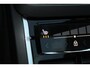 Volvo XC90 2.0 T8 Recharge AWD Ultra Dark | Incl. 12 maanden Garantie | Panorama dak | Massage stoelen | Stoel & Stuur verwarming | Stoelventilatie | Elektrisch verstelbare stoelen met memory | Stoelverwarming achter | 360* Camera | Elektrische kofferklep | Bower & Wilkins Audiosysteem | Head-Up display | Alcantara hemelbekleding | Keyless entry/start | Standkachel | Apple CarPlay/Android Auto | 22 Inch LMV |