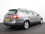 Volkswagen Passat Variant 2.0 FSI Comfortline Clima control Radio CD  Trekhaak park control lichtmetalen velgen APK 1-2026 handel / export