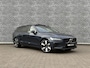 Volvo V60 2.0 T6 Plug-in hybrid AWD Ultra Dark | Trekhaak | Panoramadak | 360 camera | gelamineerde zijruiten | 19" velgen | Stoel- en stuurwielverwarming | Getint glas | Navigatie |