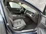 Volvo V60 2.0 T6 Plug-in hybrid AWD Ultra Dark | Trekhaak | Panoramadak | 360 camera | gelamineerde zijruiten | 19" velgen | Stoel- en stuurwielverwarming | Getint glas | Navigatie |