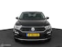 Volkswagen T-Roc 1.5 TSI 150 Pk Sport| DSG Automaat | Standkachel | Elec. achterklep | Stoel verwarming | Michelin all seasons | DEALER-STAAT