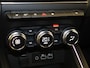Renault Clio 1.0 TCe 90PK GPF Esprit Alpine | Navigatie | Draadloze Carplay | Climate Control | Stoel & Stuurverwarming | Adaptive Cruise Control | Parkeersensoren & Camera | All Season Banden | Privacy Glass |