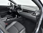 Toyota C-HR 2.0 Hybrid Executive | Stoelverwarming | Bi-Tone | LM velgen | LED | Adaptive cruise |
