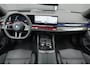 BMW 5-Serie Touring 550E 490Pk Aut. | Plug in Hybride | X-Drive | Shadowline | M-Sport | 'M' Sportstoelen | Head Up Display | Panoramadak | Trekhaak | 21''